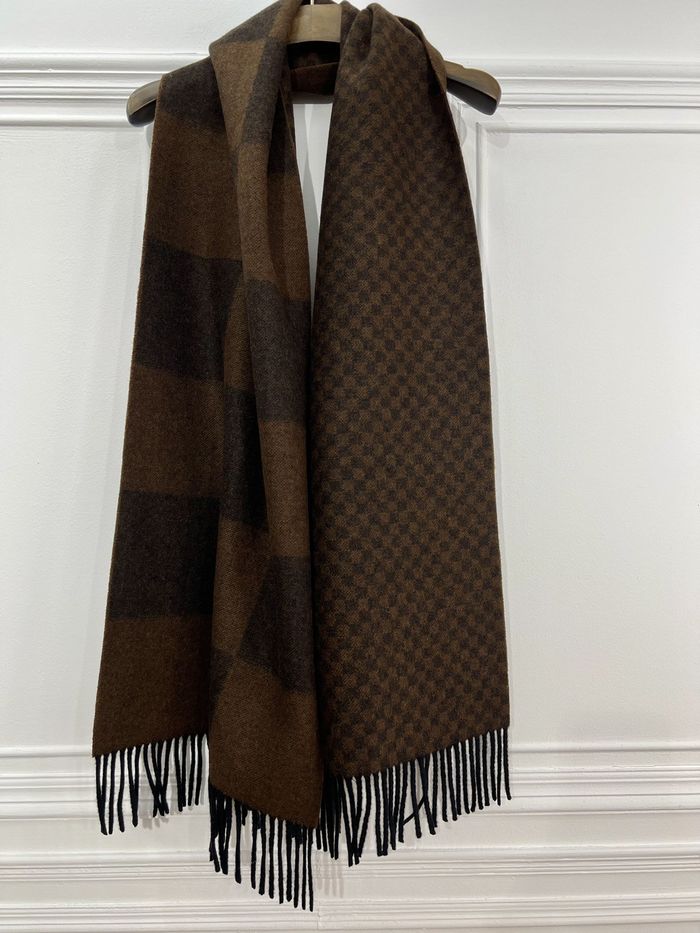 Louis Vuitton Scarf LV00028